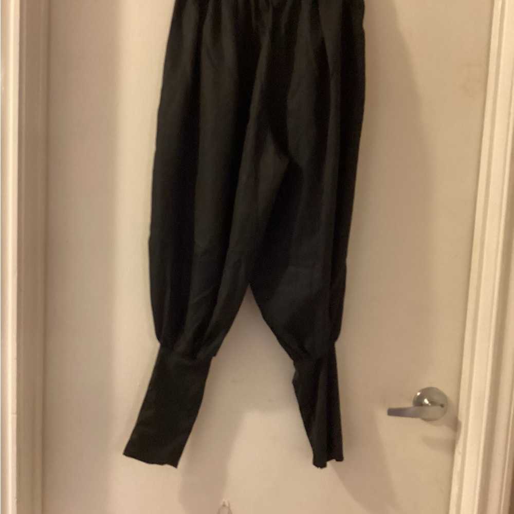Renaissance pants size small - Picture 2 of 5